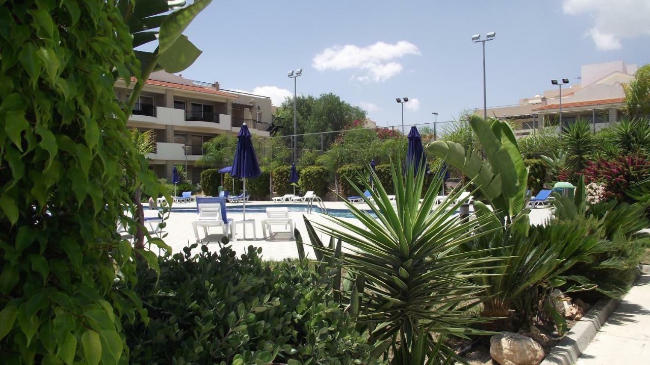 Pyla Gardens A102 Apartamento Exterior foto
