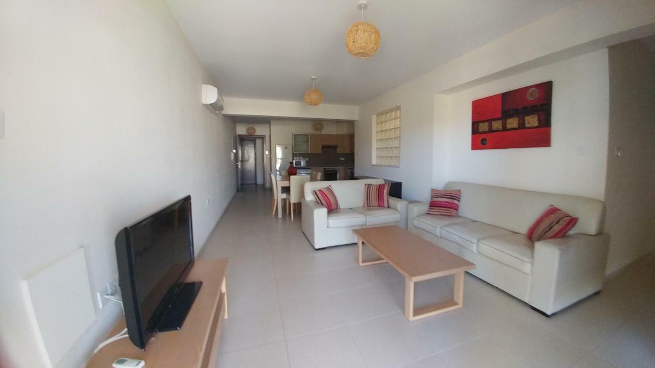 Pyla Gardens A102 Apartamento Exterior foto